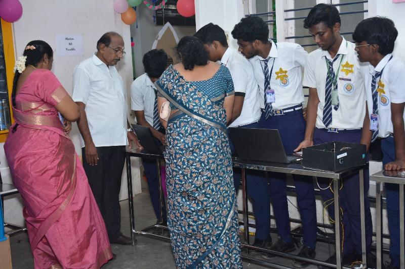 Lord Lions School Sivakasi THE CHILDRENrsquoS DAY ndash SCIENCE EXHIBITION